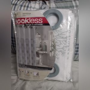 Hookless Ocean Coral Shower Curtain